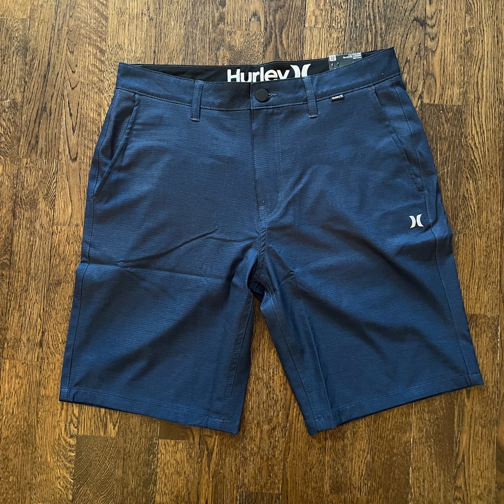 Hurley Walk Shorts - Amphibious - Navy Blue - NWT - Size 32